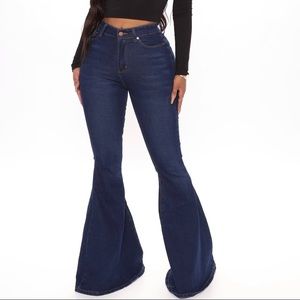 Fashion Nova | Flare Jeans | Size 15